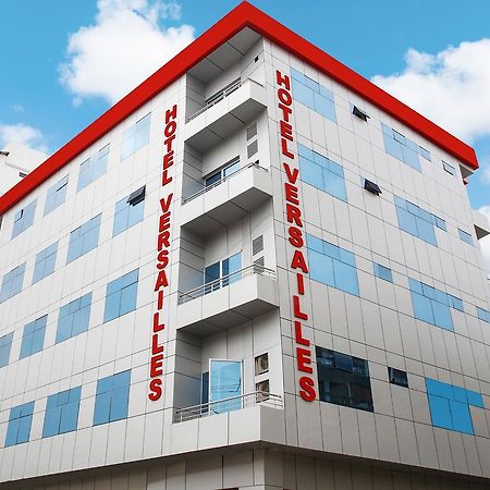 Hotel Versailles Internacional Гуаякуил Екстериор снимка